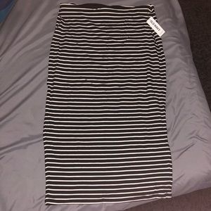 Old navy stretch pencil skirt